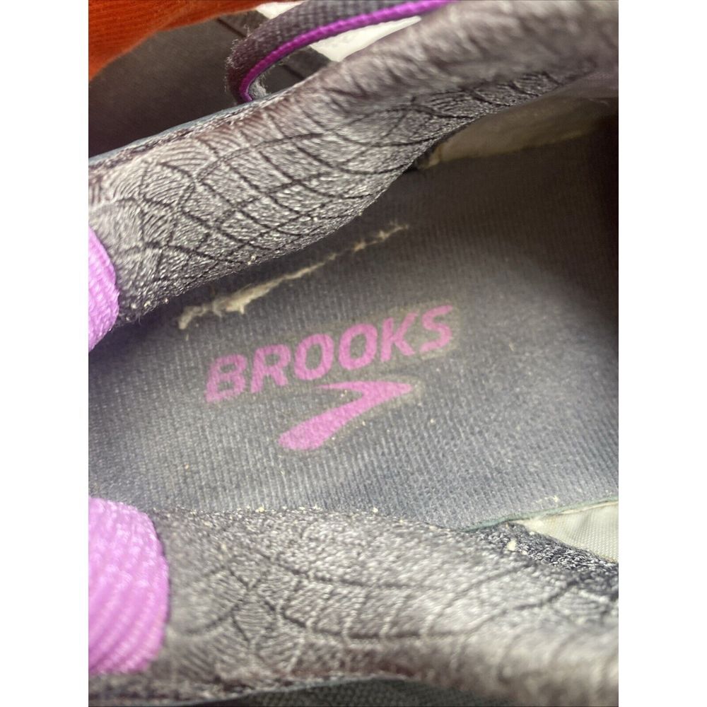 Brooks Shoes Women Size 6 Ariel Running  Black Purple Athletic 3672 - Picture 16 of 16